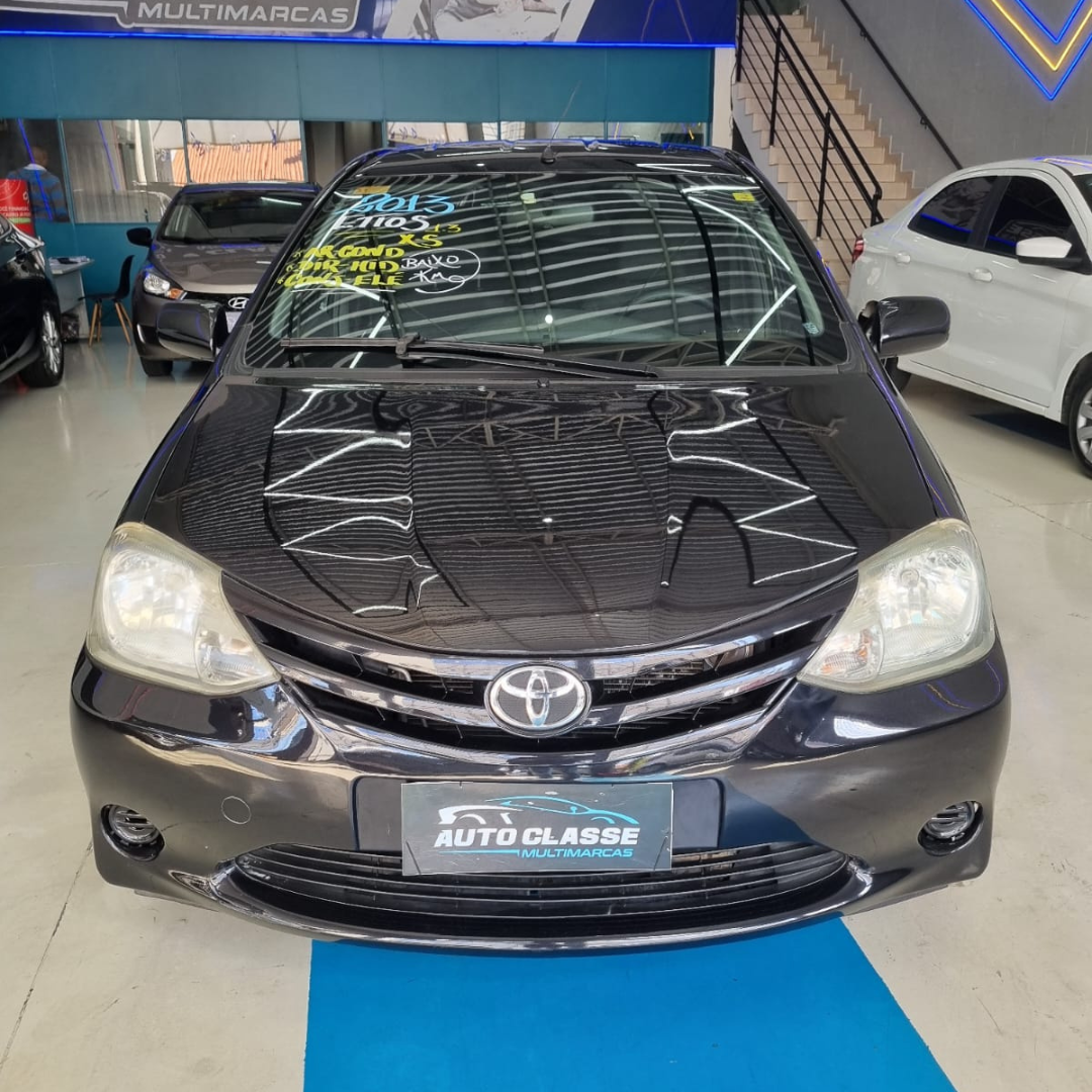 ETIOS HATCH 2013 PRETO (11)