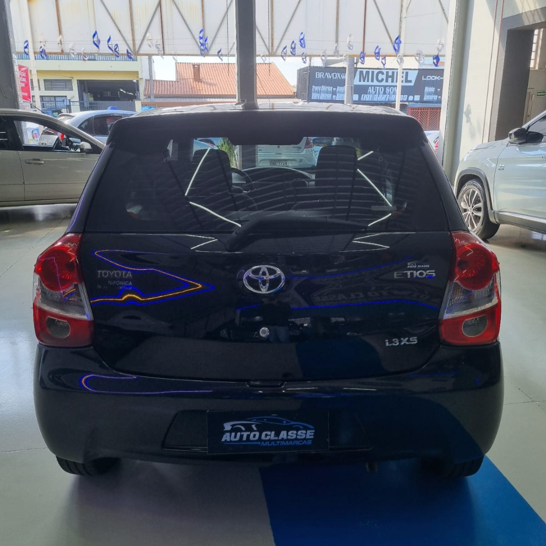 ETIOS HATCH 2013 PRETO (5)