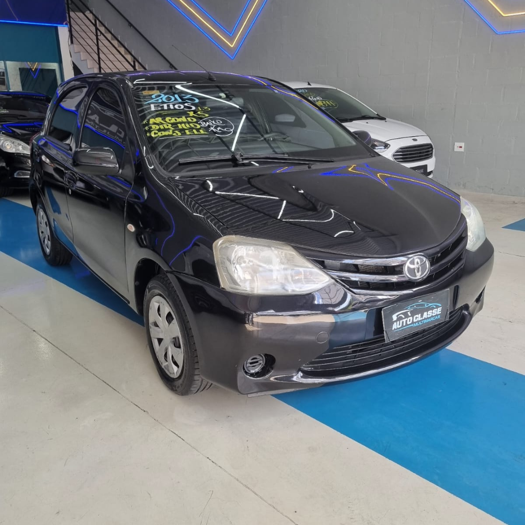 ETIOS HATCH 2013 PRETO (8)