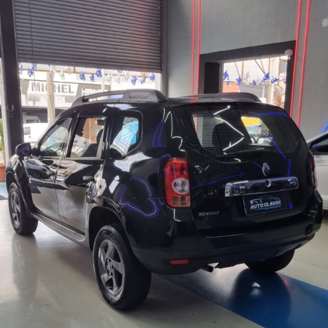 Duster EYU8C67 4